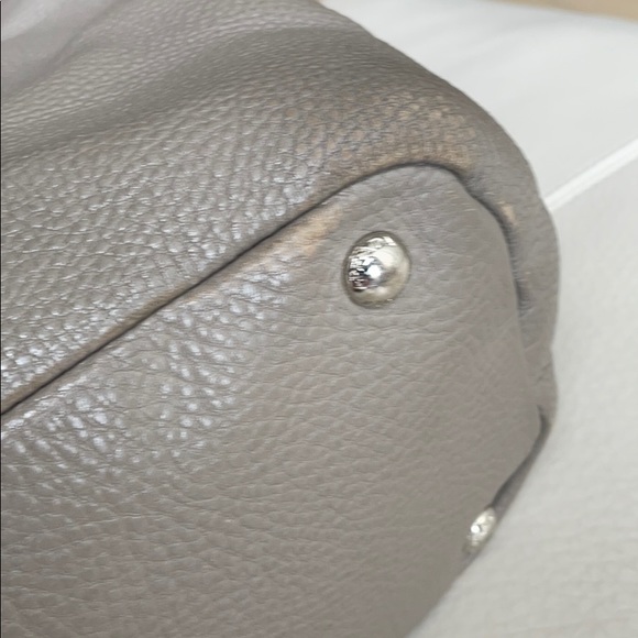 Prada bag - Picture 3 of 9